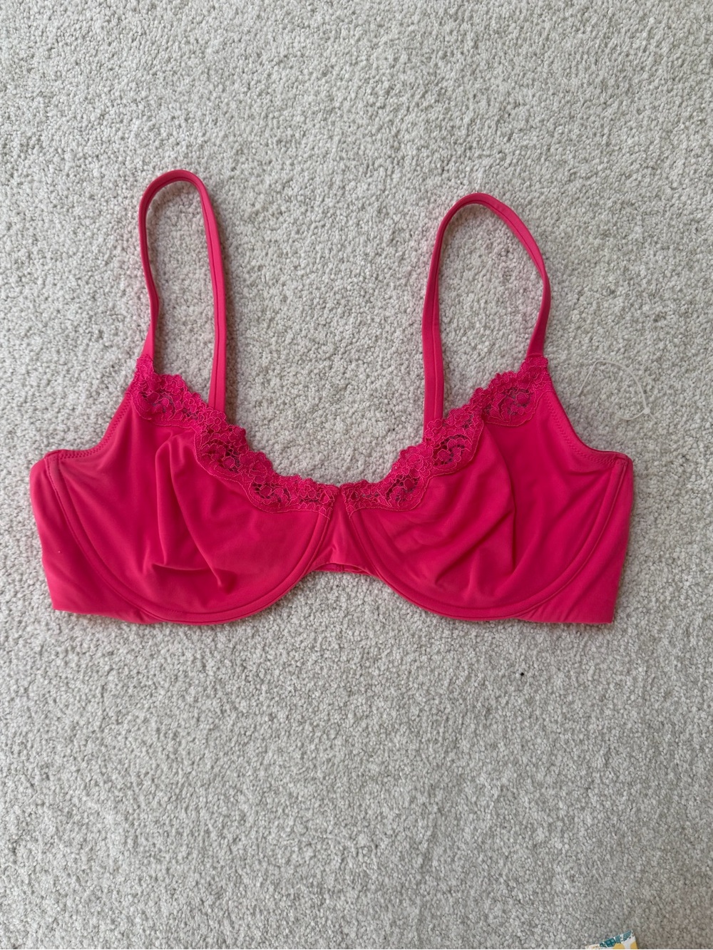 SKIMS Hot Pink Lace Trim Underwire Bra